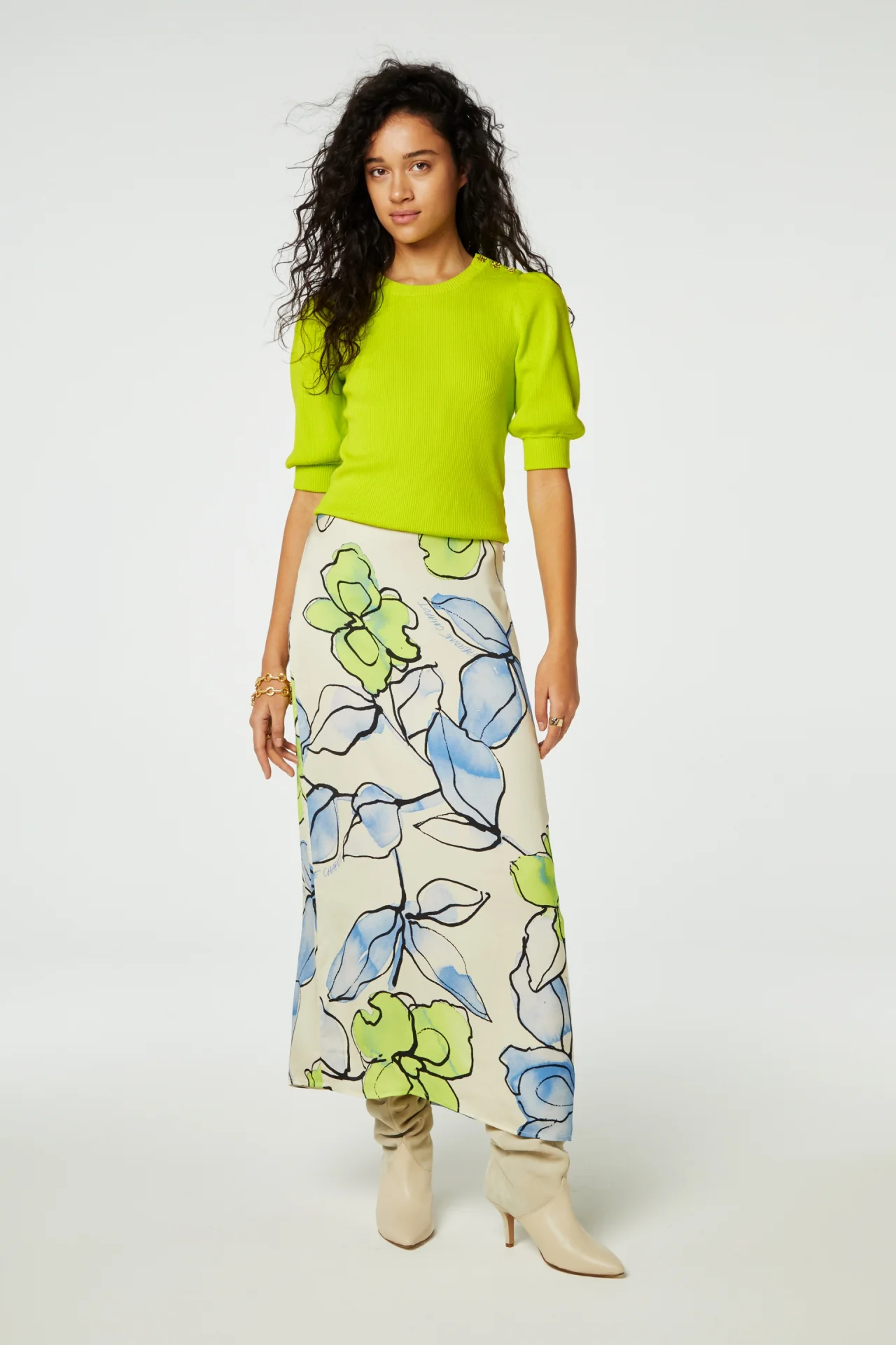 CLT-208-SKI-SS24_0007_Laurie_Skirt_02_model